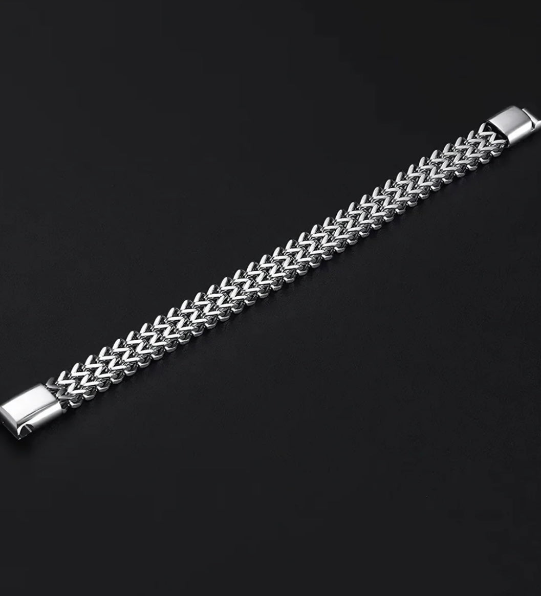 Silvorae Merge Bracelet